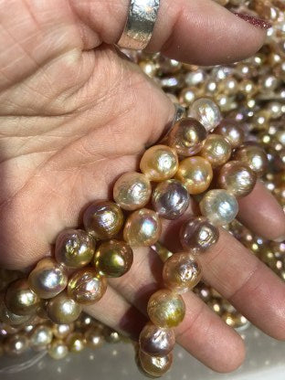 What the Heck are Edison Pearls? - Pure Pearls