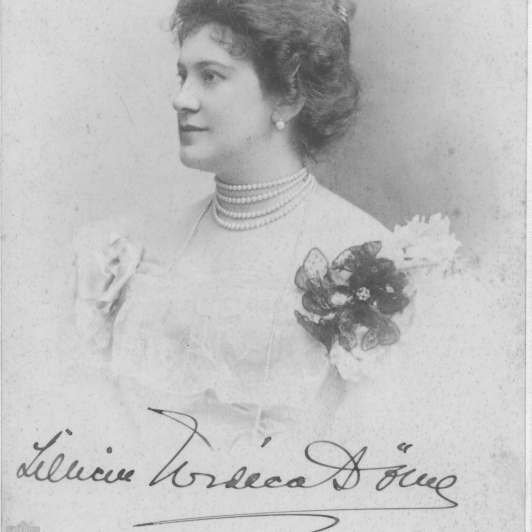 Lillian Nordica's Yellow Pearl