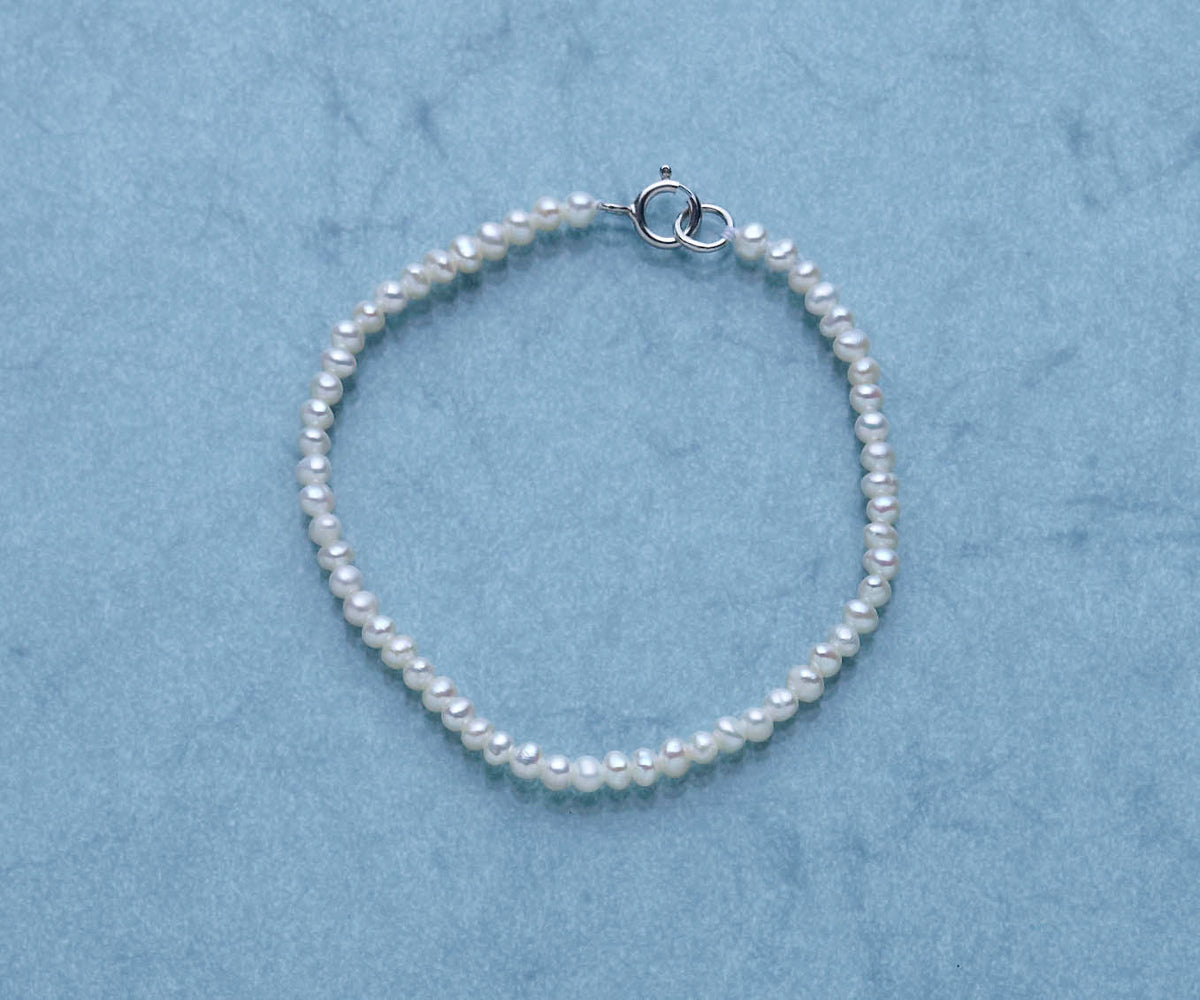 Petite Pearl Bracelet