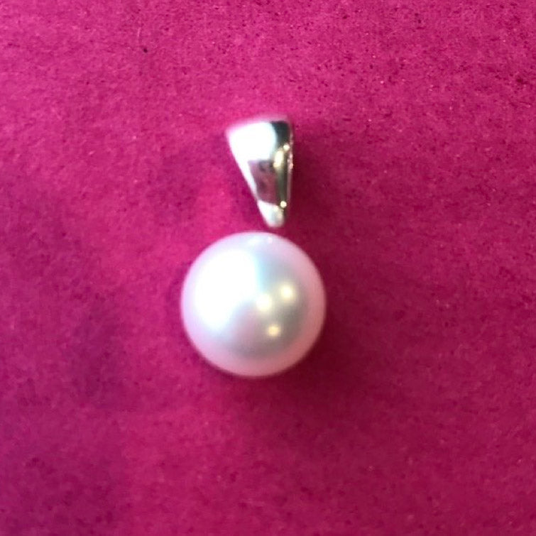 How Much Does One Pearl Cost?