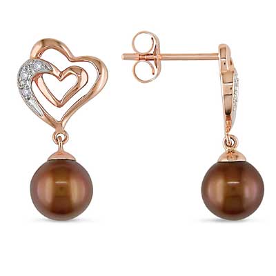 Are these Naturally Colored Chocolate Pearls?