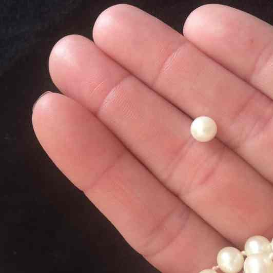 FRESH WATER, SALT WATER OR CULTURED PEARLS?
