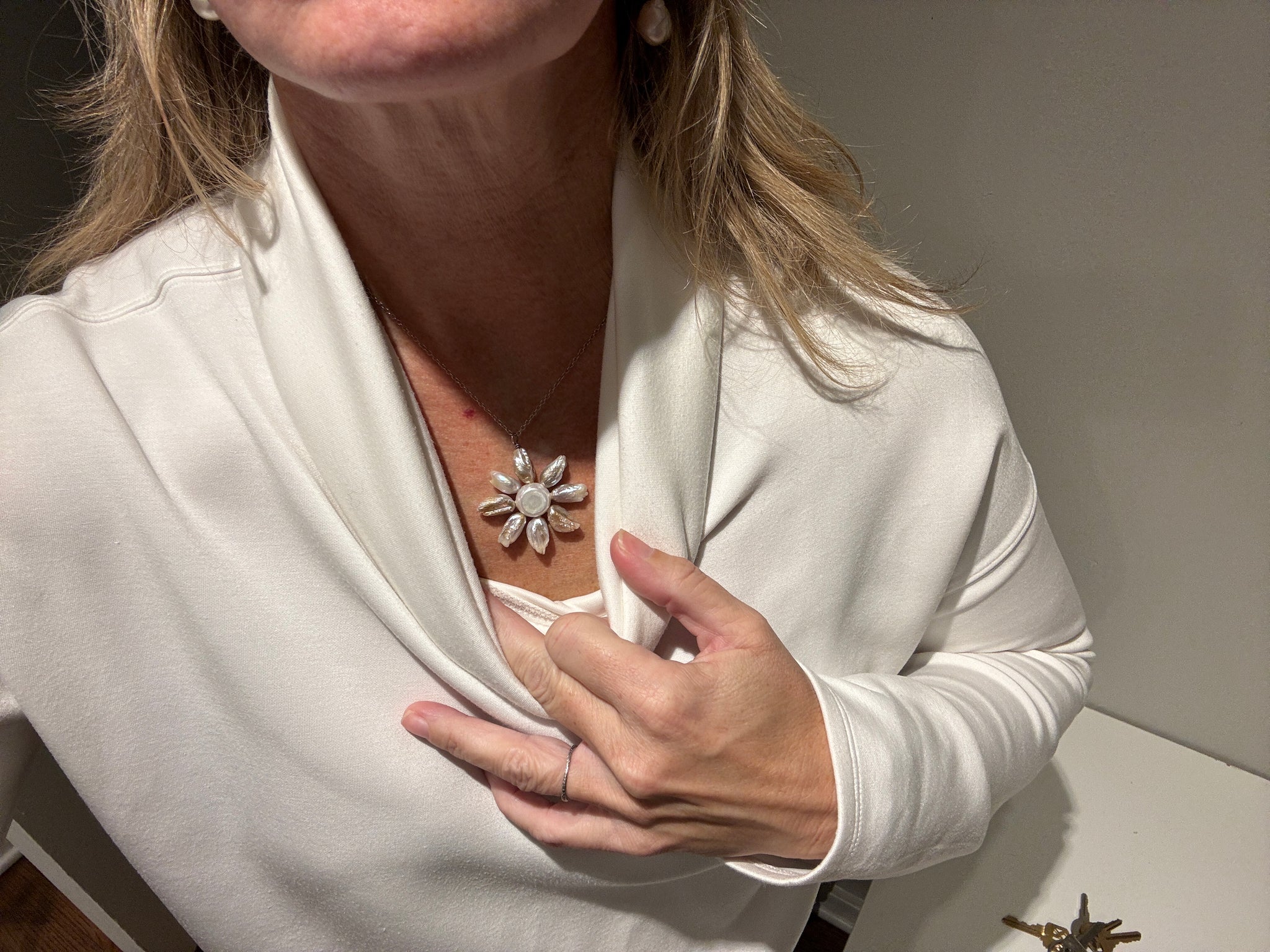 🌸 Sea Petal Necklace