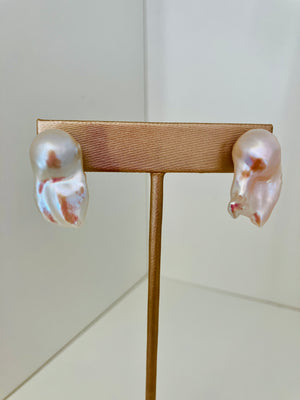 Baroque Pearl Earrings