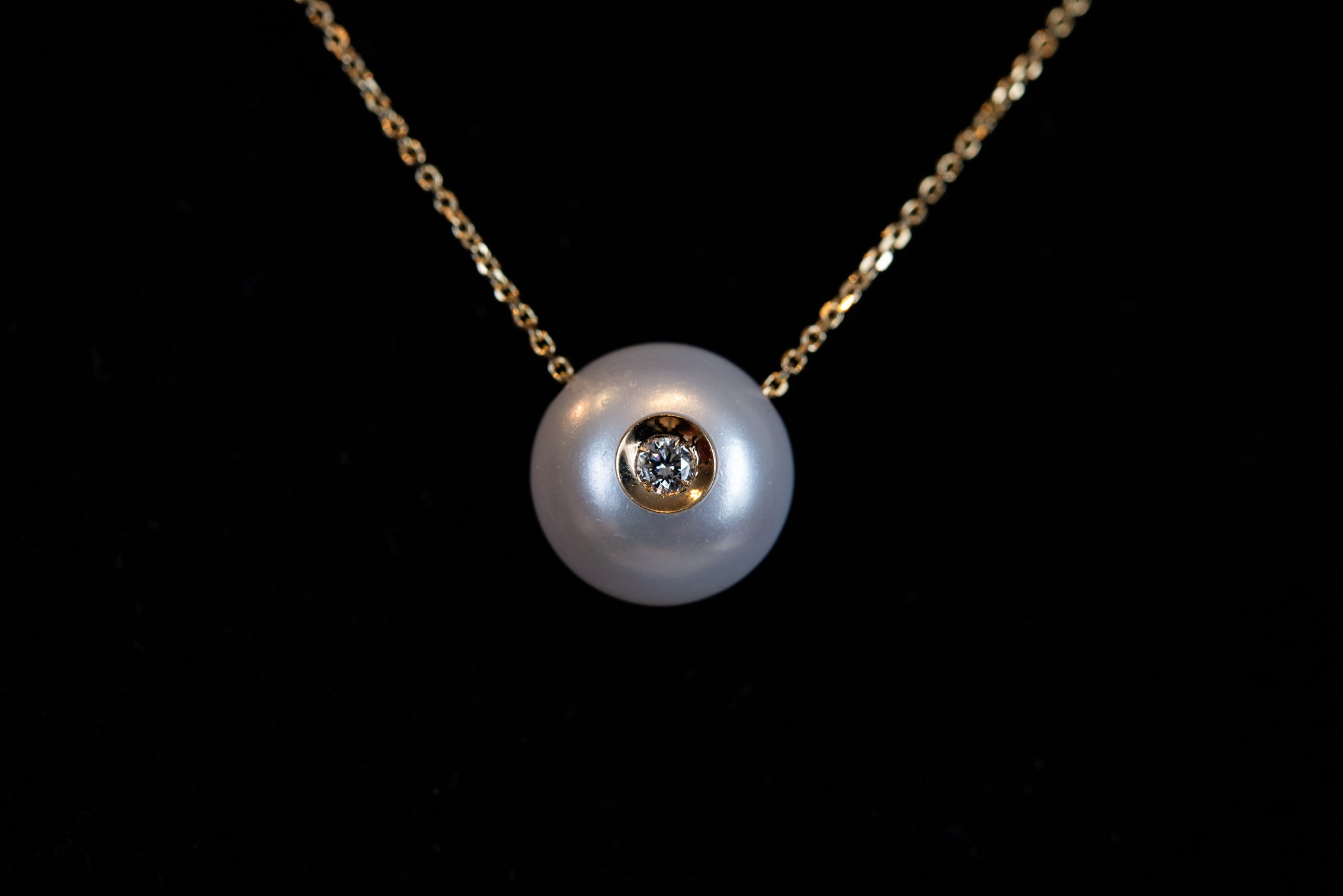Diamond in Pearl Designs