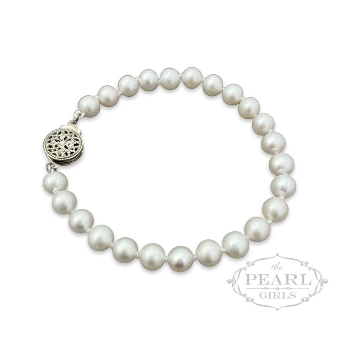 "Little" Pearl Girls Bracelet