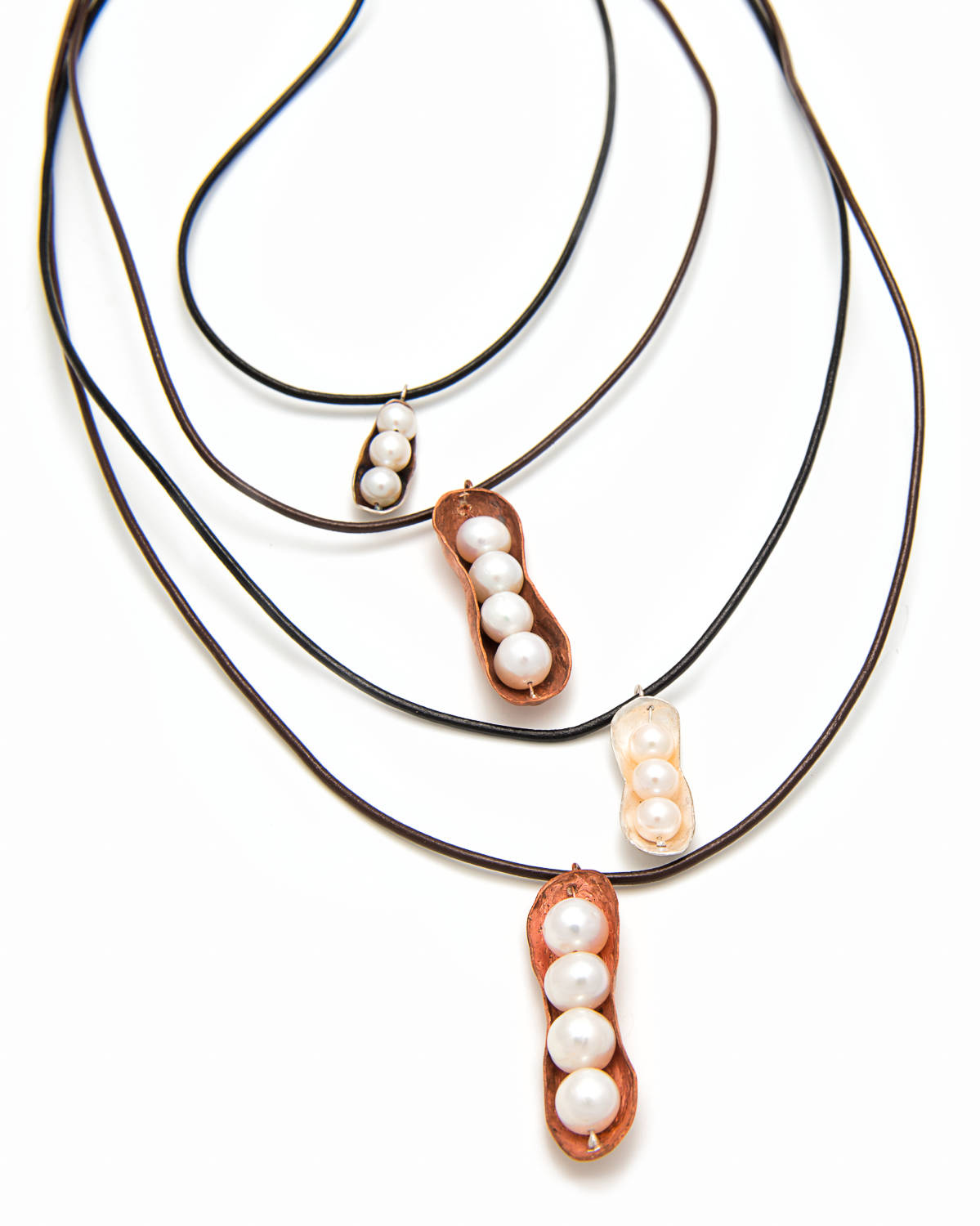Peanut Pearls Necklace by Sylvia Dawe (Sterling Silver Peanut, Medium 7mm Pearls)