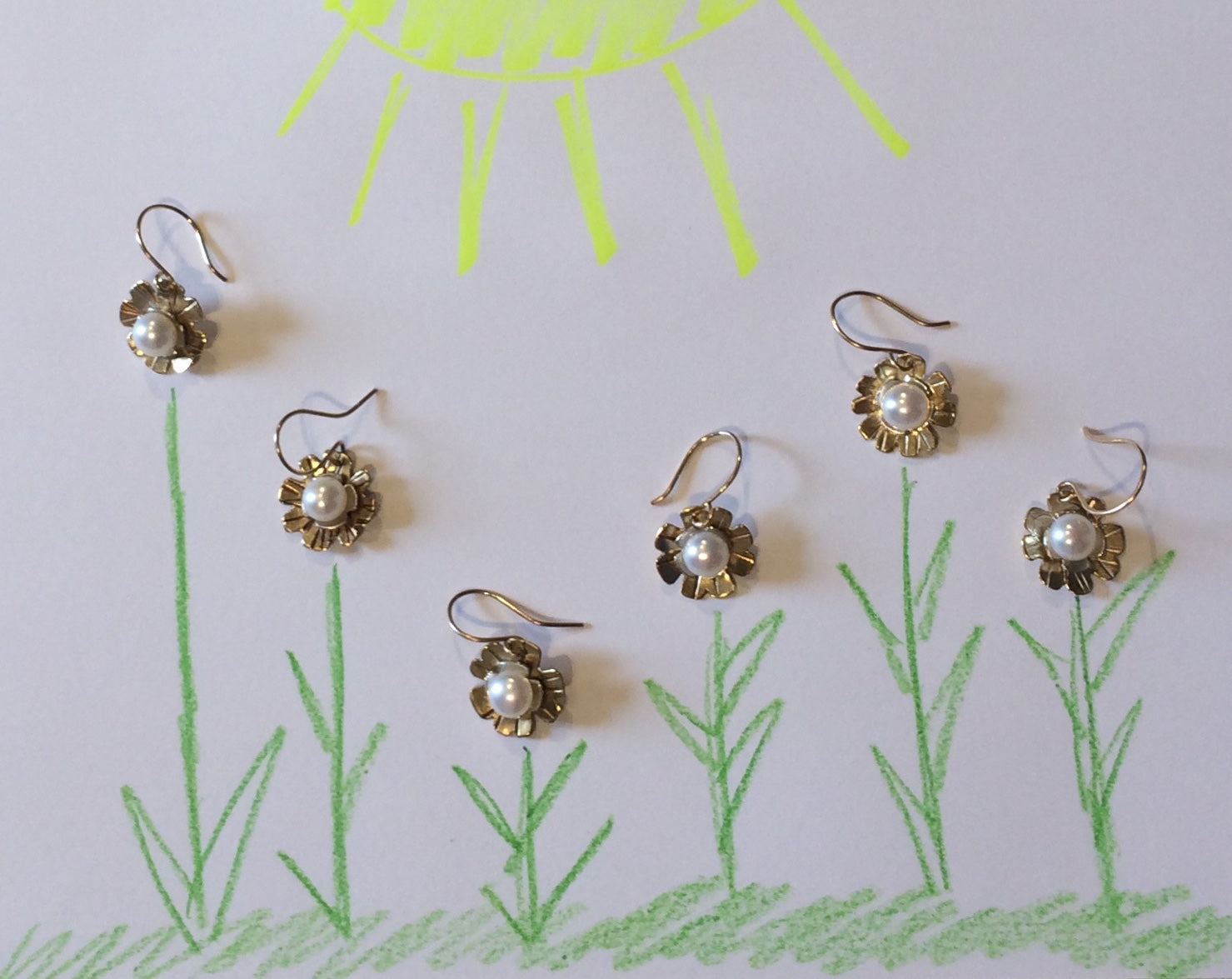 Pearl Flower Power Earrings & Necklace by Sylvia Dawe